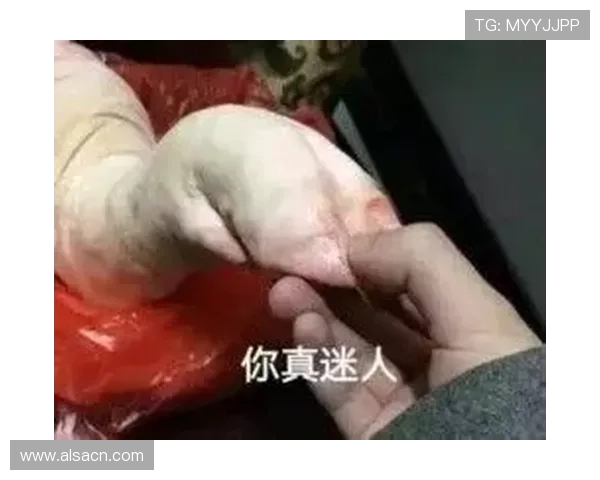 足球明星搞笑表情包大集合让你捧腹大笑的瞬间尽在其中 足球明星搞笑表情包大集合让你捧腹大笑的瞬间尽在其中